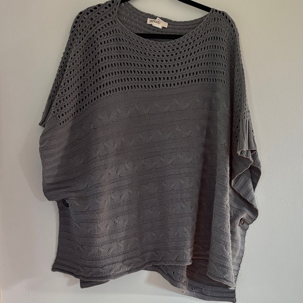 Verloop Dark Gray Textured Poncho